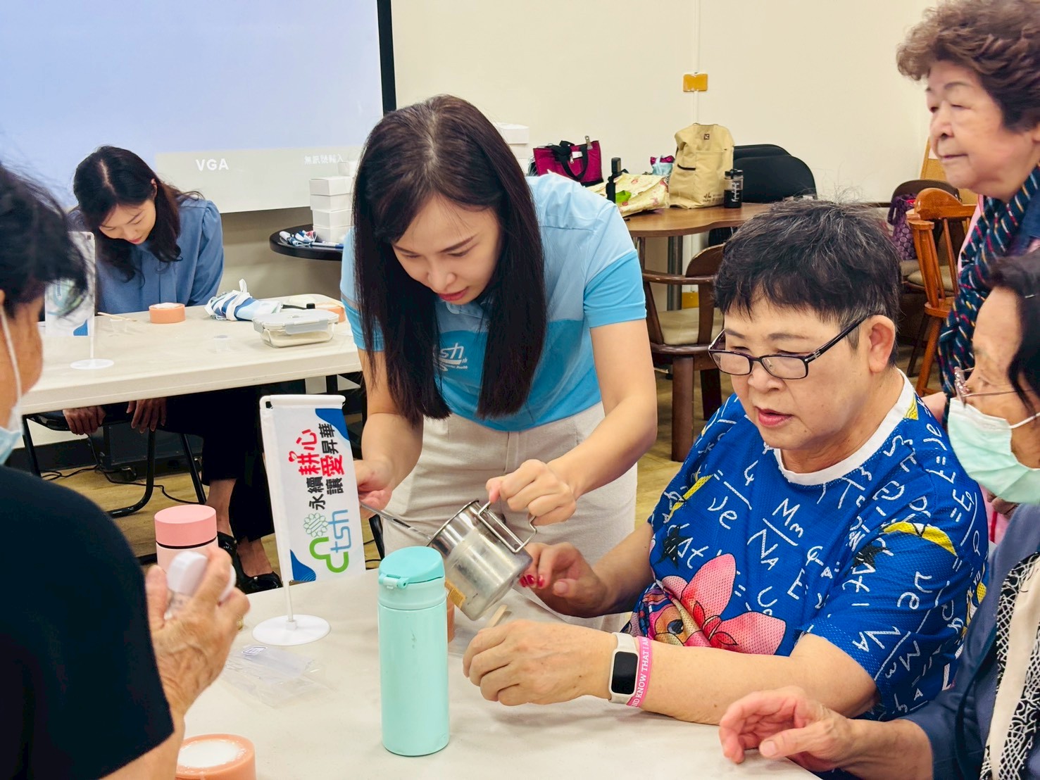 東生華製藥ESG永續發展,老五老基金會,台中總會,石虎米皂,石虎米米香餅,DIY